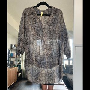 Wilfred Silk Snakeskin Print Blouse